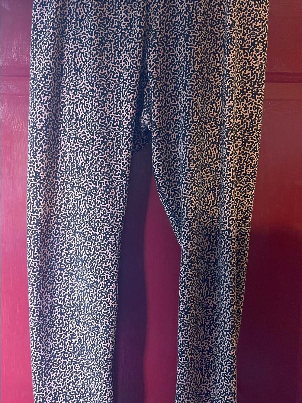 Black and Pink Abstract Print Leggings
